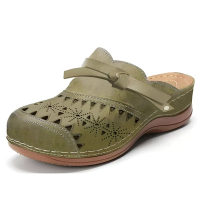 Eastwood and Bloom™ | Majken Comfort Clogs