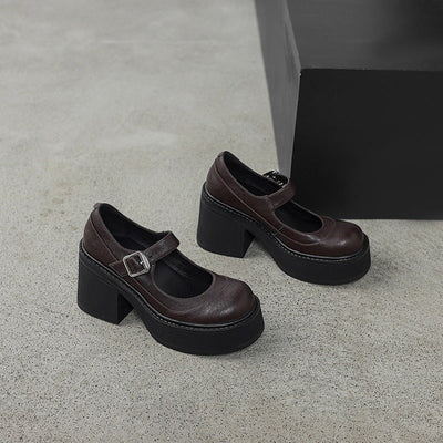 Eastwood and Bloom™ | Pela Leather Pumps