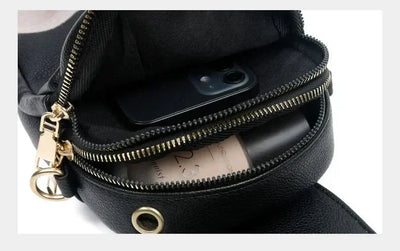 Eastwood and Bloom™ | Retro leather bag