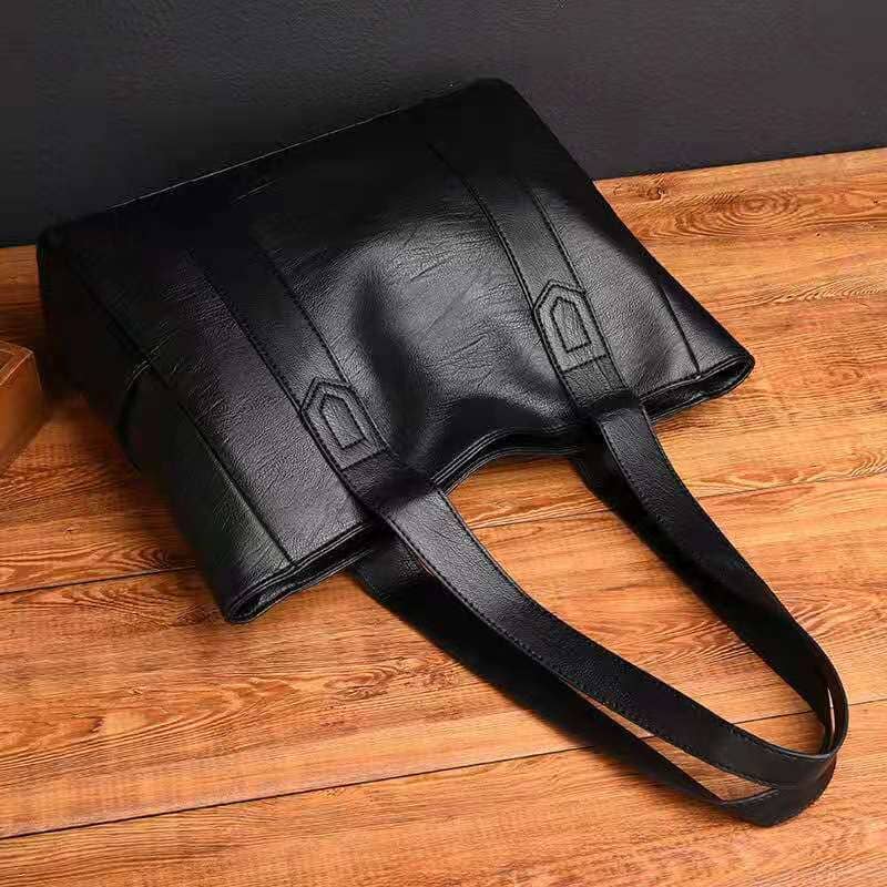 Eastwood and Bloom™ | Shoulder Bag
